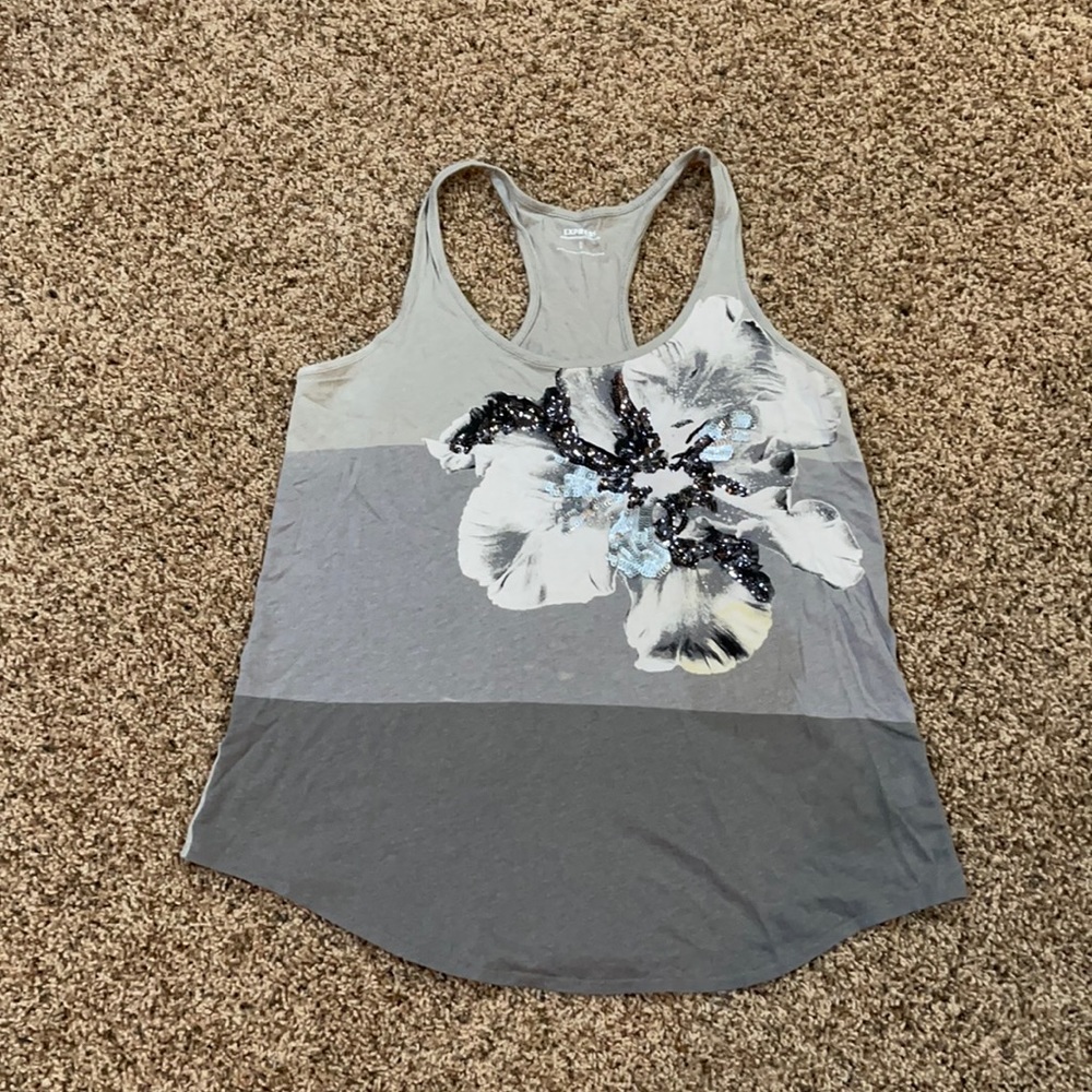 Express tank size medium.
